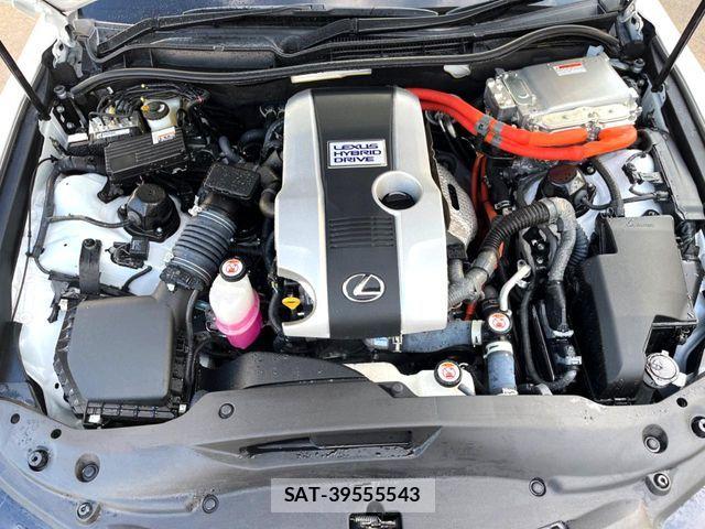 Lexus IS 2021-04 8562434-17