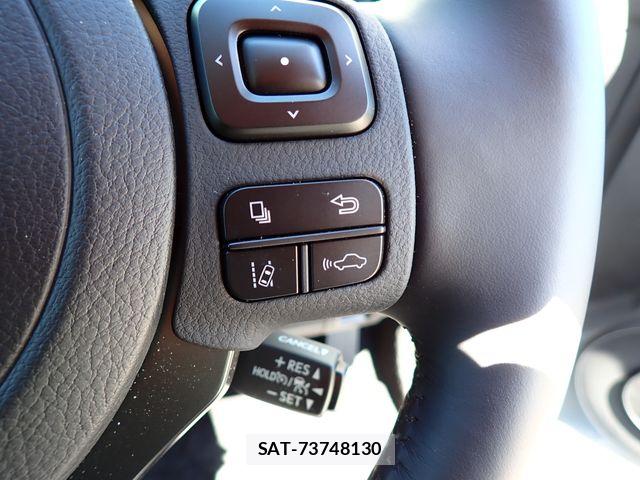 Lexus IS 2024-03 8627469-14
