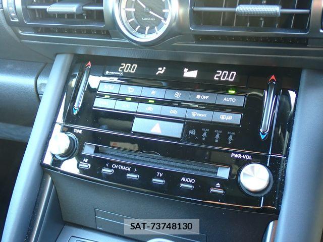 Lexus IS 2024-03 8627469-20