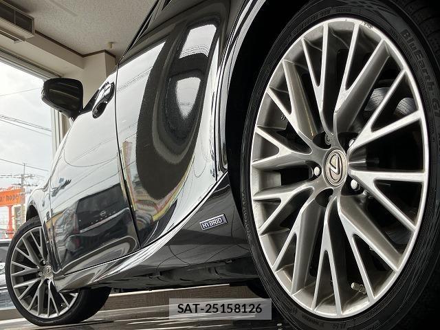 Lexus IS 2013-09 8627468-11