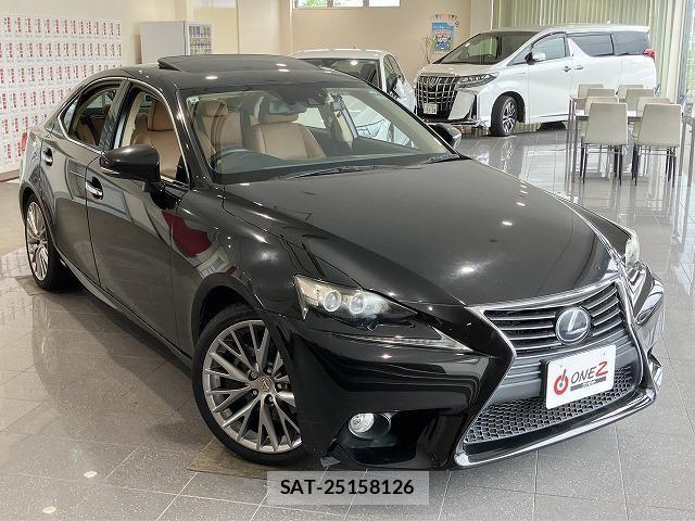 Lexus IS 2013-09 8627468-16
