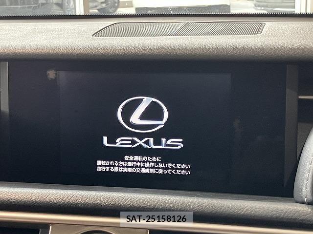 Lexus IS 2013-09 8627468-3