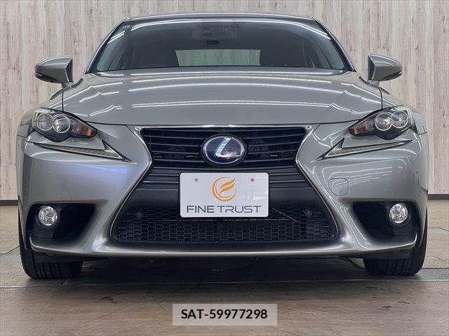 Lexus IS 2013-06 8627471-13