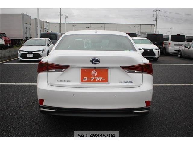 Lexus IS 2017-06 8659921-9