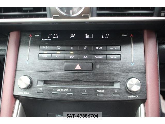 Lexus IS 2017-06 8659921-24