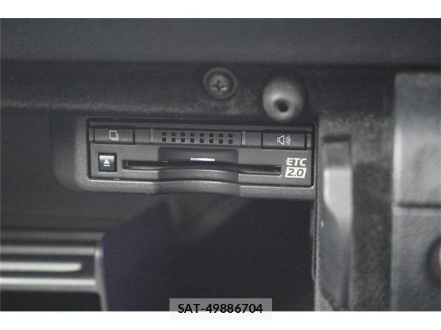 Lexus IS 2017-06 8659921-4