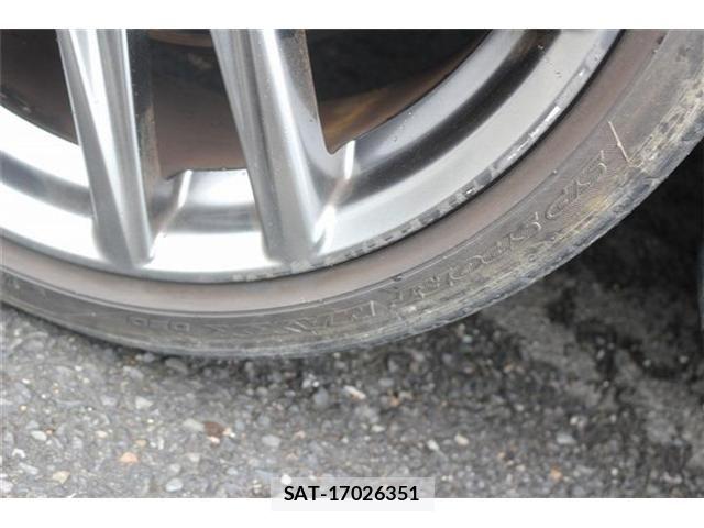 Lexus IS 2013-06 8659925-25