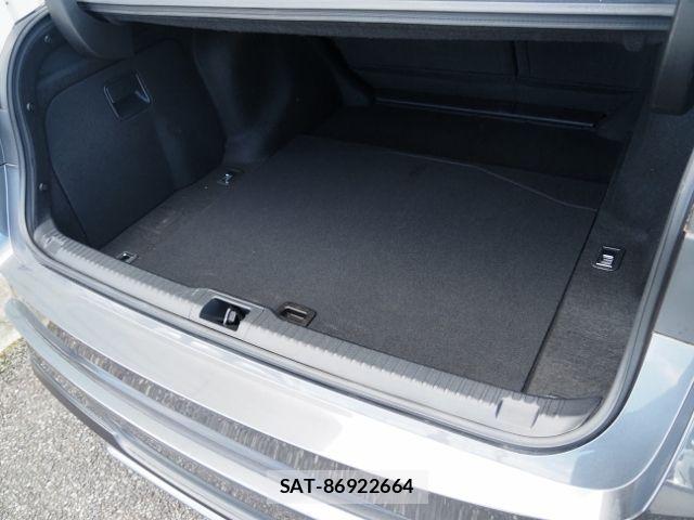 Lexus IS 2021-07 8666395-19