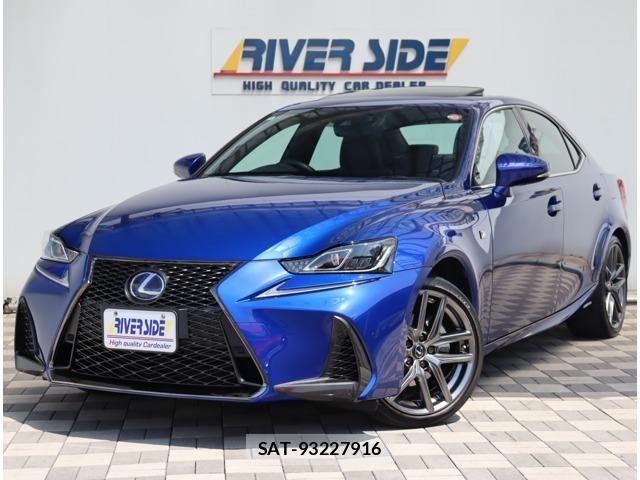 Lexus IS 2018-09 8659918-0