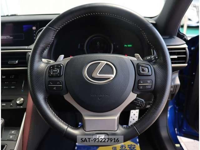 Lexus IS 2018-09 8659918-20
