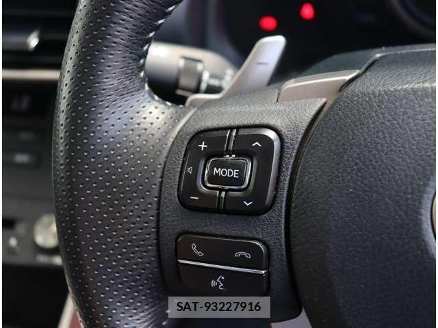 Lexus IS 2018-09 8659918-21