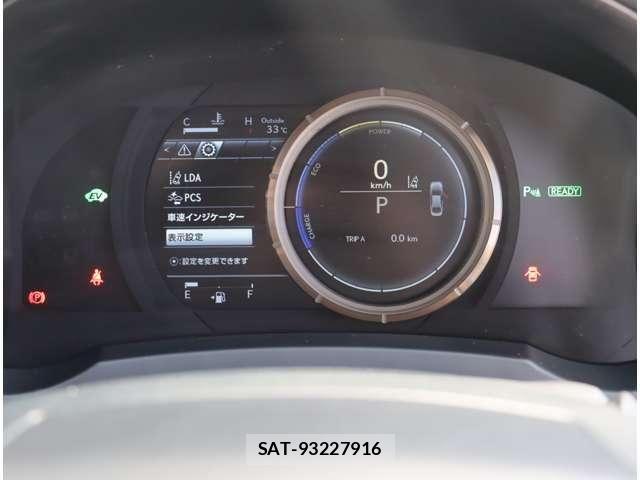 Lexus IS 2018-09 8659918-24