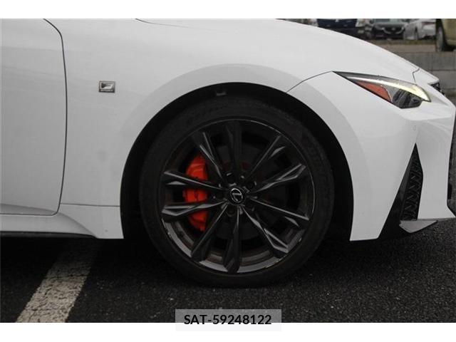 Lexus IS 2023-07 8659917-15