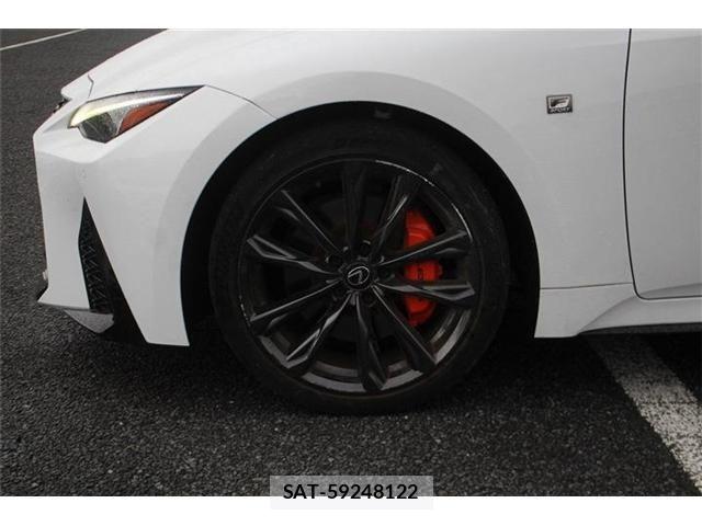 Lexus IS 2023-07 8659917-18