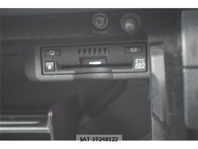 Lexus IS 2023-07 8659917-3