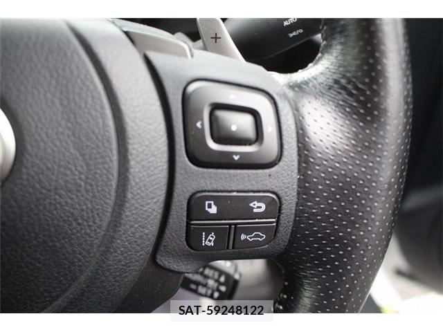 Lexus IS 2023-07 8659917-6