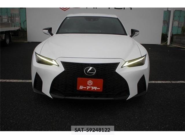 Lexus IS 2023-07 8659917-8