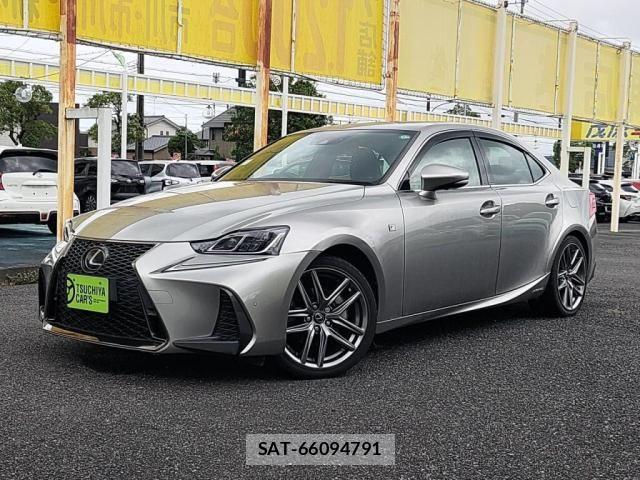Lexus IS 2017-03 8685838-0