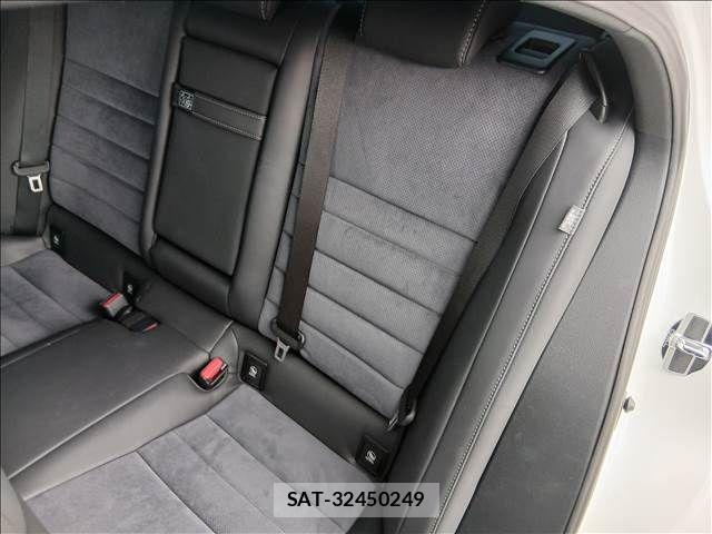Lexus IS 2022-04 8743411-28
