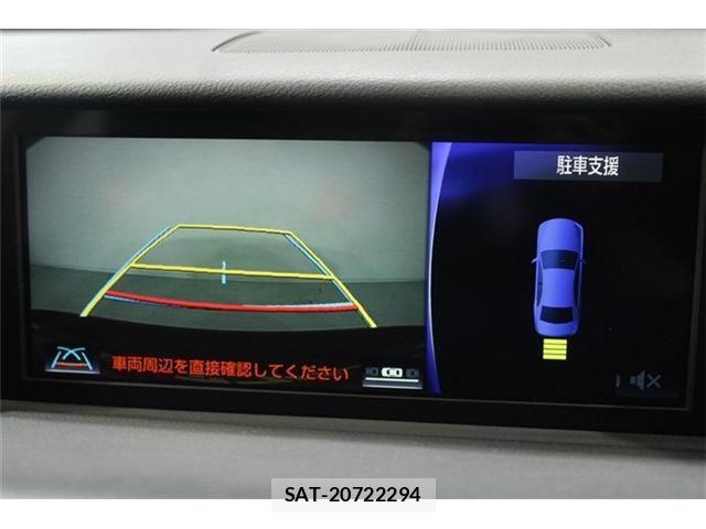 Lexus IS 2017-11 8743422-4