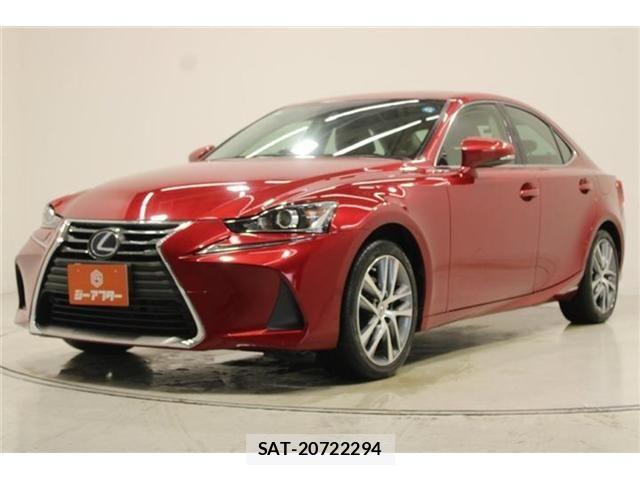 Lexus IS 2017-11 8743422-8