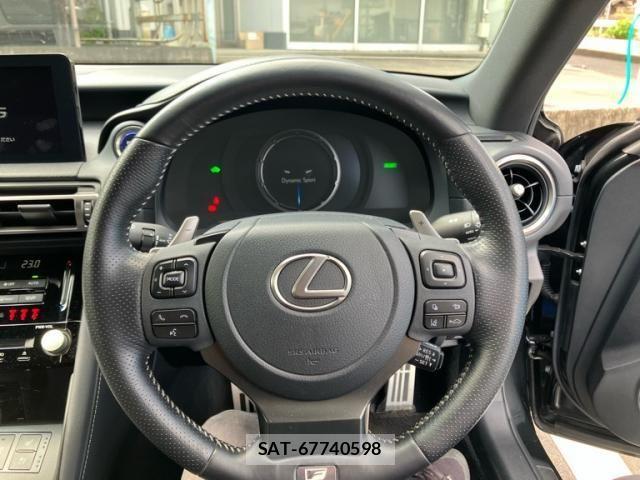 Lexus IS 2022-08 8743410-19