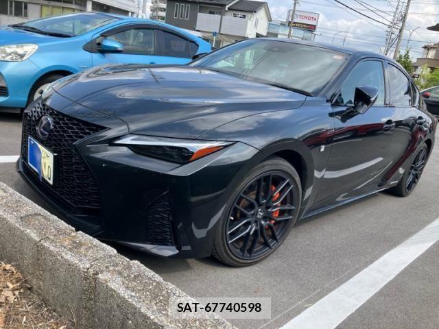 Lexus IS 2022-08 8743410-2
