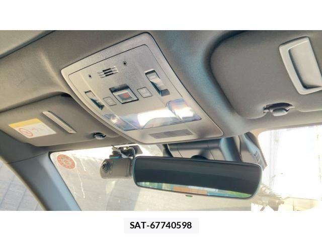 Lexus IS 2022-08 8743410-29