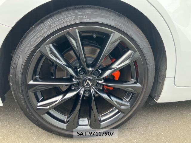 Lexus IS 2025-03 8743403-23