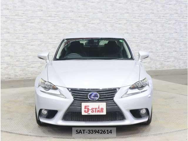 Lexus IS 2013-09 8780851-11