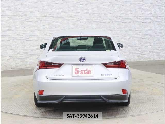 Lexus IS 2013-09 8780851-14