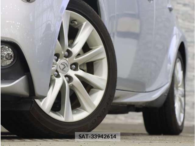 Lexus IS 2013-09 8780851-18