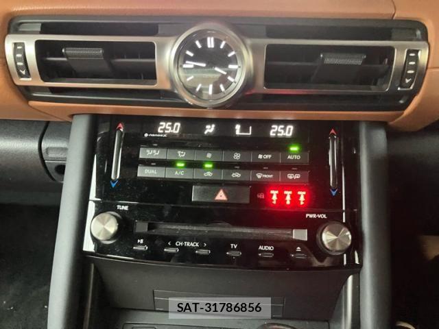 Lexus IS 2021-06 8780849-20
