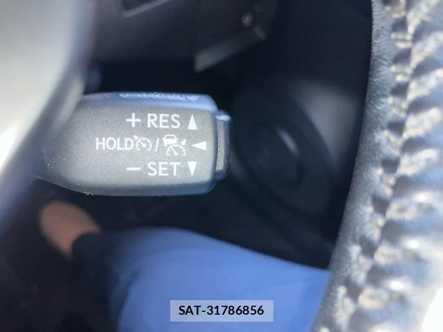 Lexus IS 2021-06 8780849-23