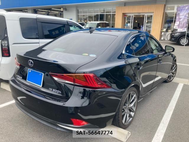 Lexus IS 2020-08 8780846-1