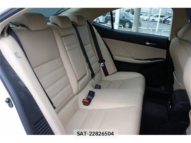 Lexus IS 2013-09 8796465-15