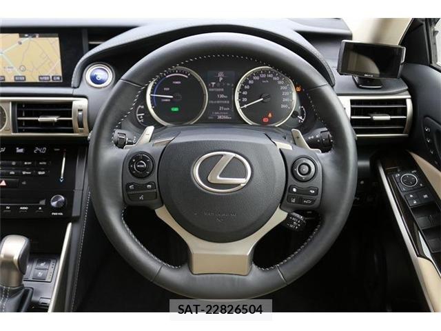 Lexus IS 2013-09 8796465-17