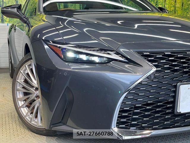 Lexus IS 2022-11 8796462-12