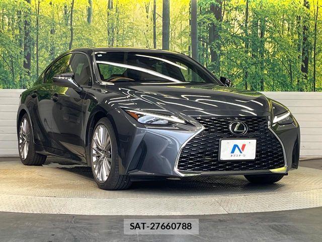 Lexus IS 2022-11 8796462-16