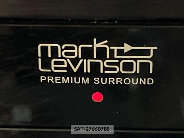 Lexus IS 2022-11 8796462-2