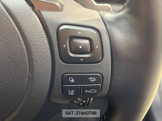 Lexus IS 2022-11 8796462-5
