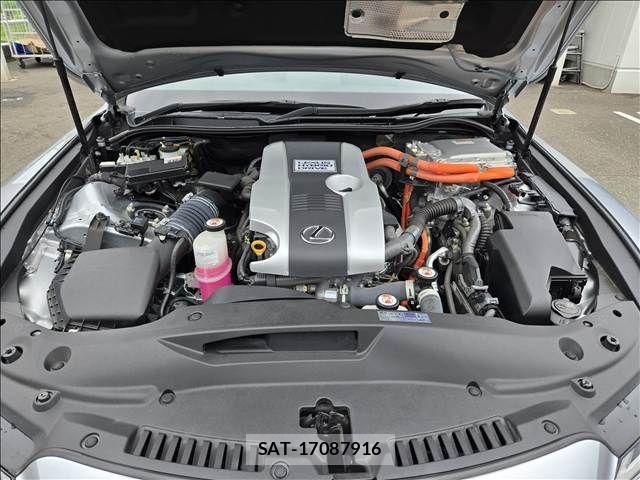 Lexus IS 2021-02 8796463-13