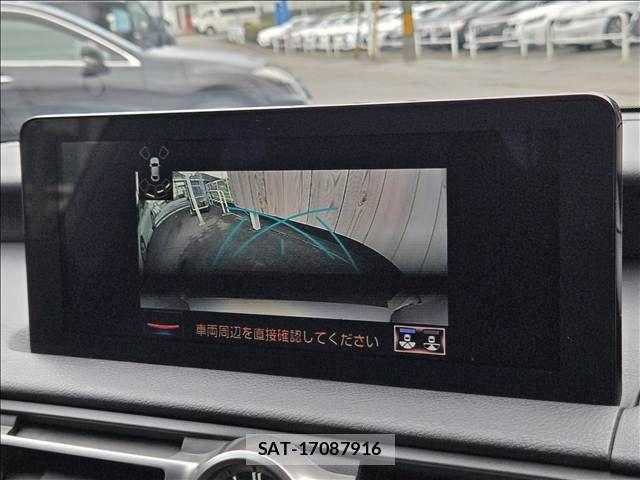 Lexus IS 2021-02 8796463-3