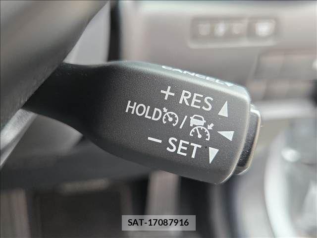 Lexus IS 2021-02 8796463-5
