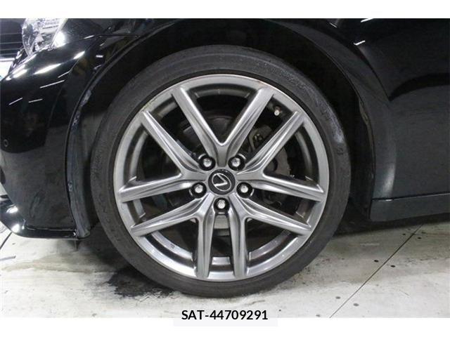 Lexus IS 2014-03 8796466-23