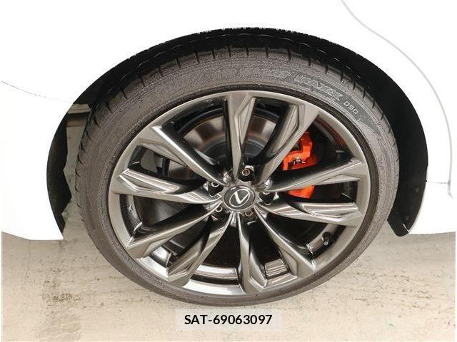 Lexus IS 2023-10 8829941-26