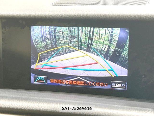Lexus IS 2013-11 8829947-3