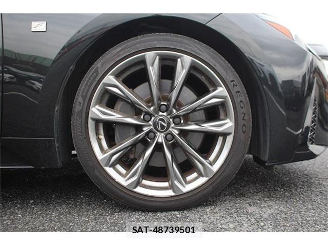 Lexus IS 2021-01 8849573-9