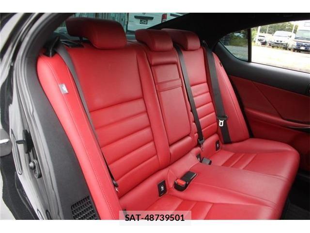 Lexus IS 2021-01 8849573-19