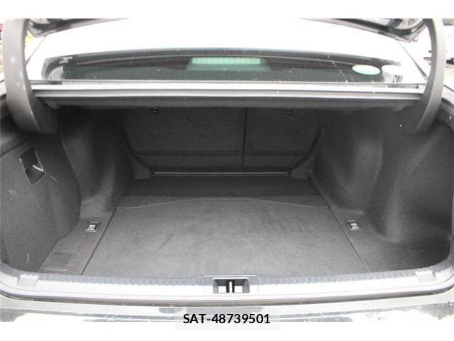 Lexus IS 2021-01 8849573-28